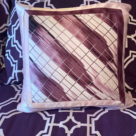 Handmade pink scarf pillow - Picture 2 of 5